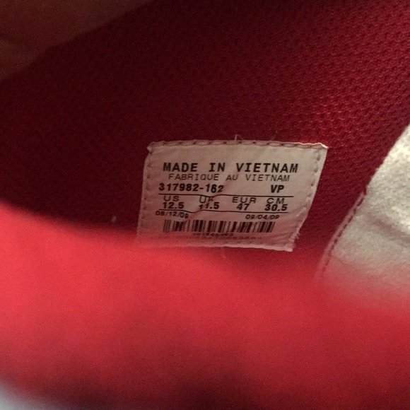 Men Nike Retro High ( size 12.5 ) - Picture 6 of 6